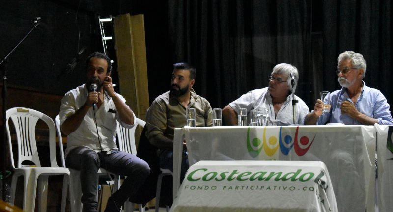 Integrantes de las mesas:Director de Espacios Públicos Martín Barindelli,Concejales: Diego de León, Vicente Amicone, Alcalde Jorge Fachelli.