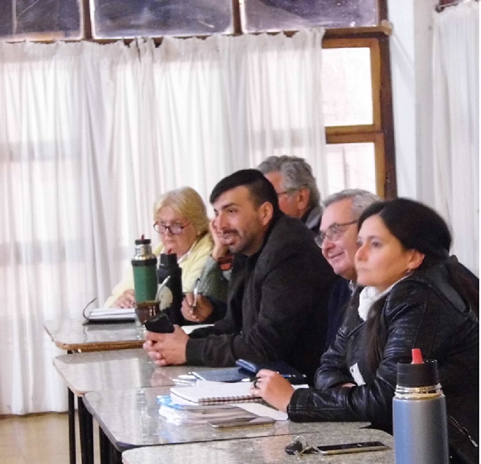 El Municipio La Floresta escuchando atentamente a los Contribuyentes